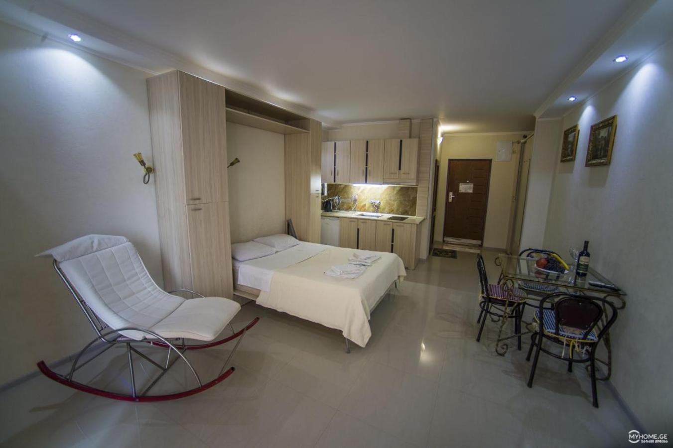 Batumi Royal Apartments Luaran gambar