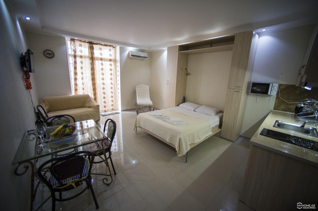 Batumi Royal Apartments Luaran gambar