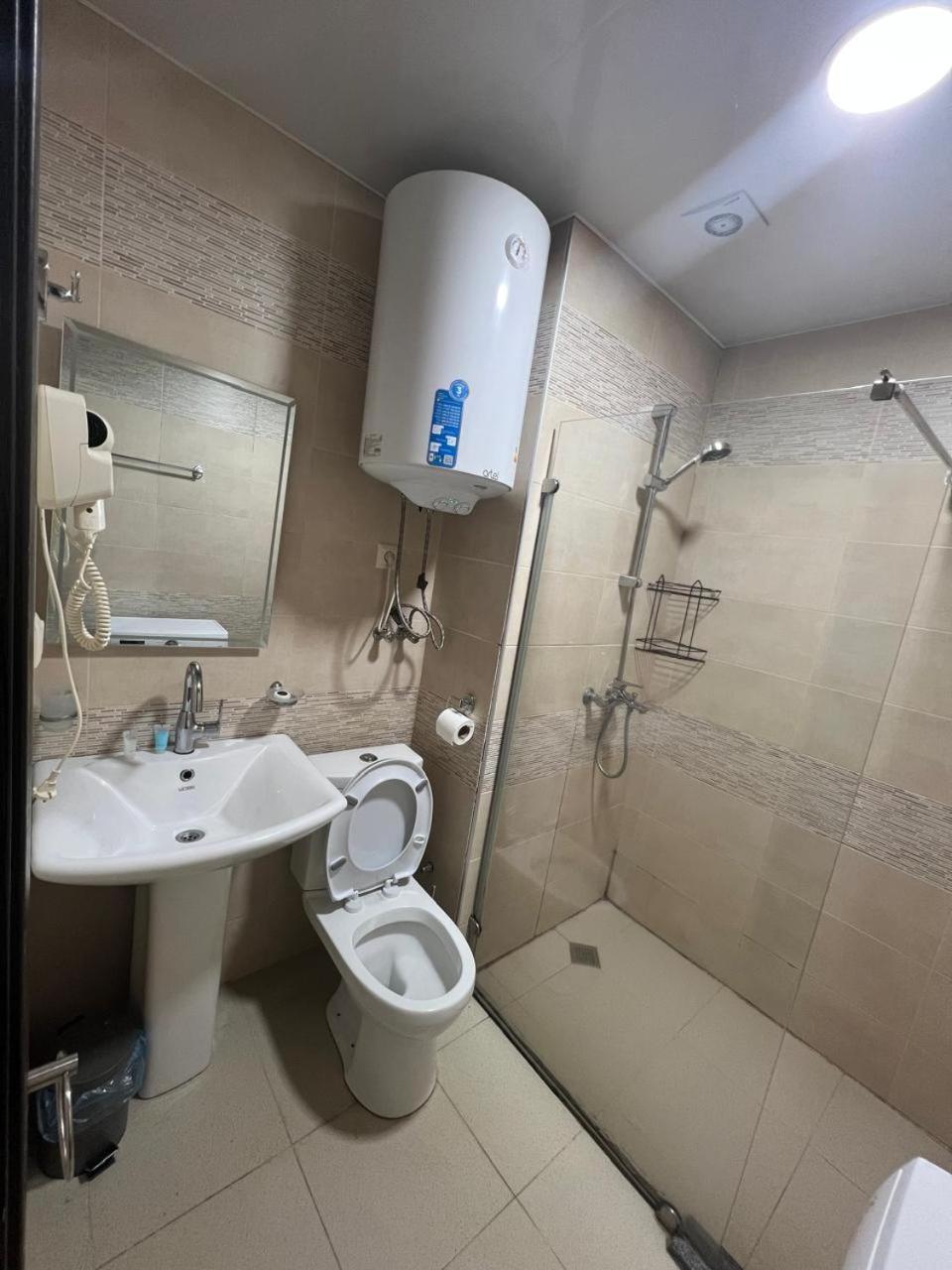 Batumi Royal Apartments Luaran gambar
